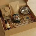 Das Kerzen DIY Set enthält alles, was du brauchst, um deine eigene personalisierte Duftkerze herzustellen. Nachhaltige Materialien, hochwertiges Zubehör und liebevolle Verpackung machen es zum idealen Geschenk.